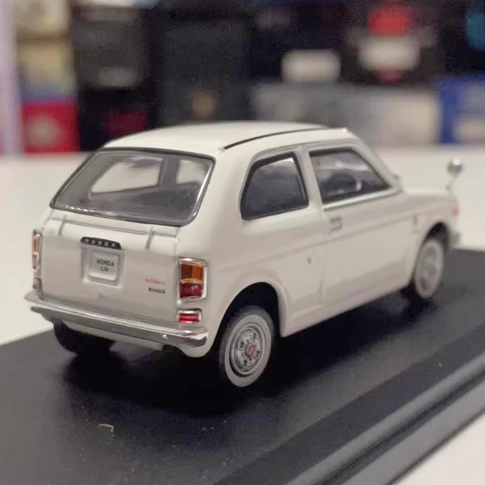 [Norev] 1:43 Honda 1972 Life White Model Car Die-Cast