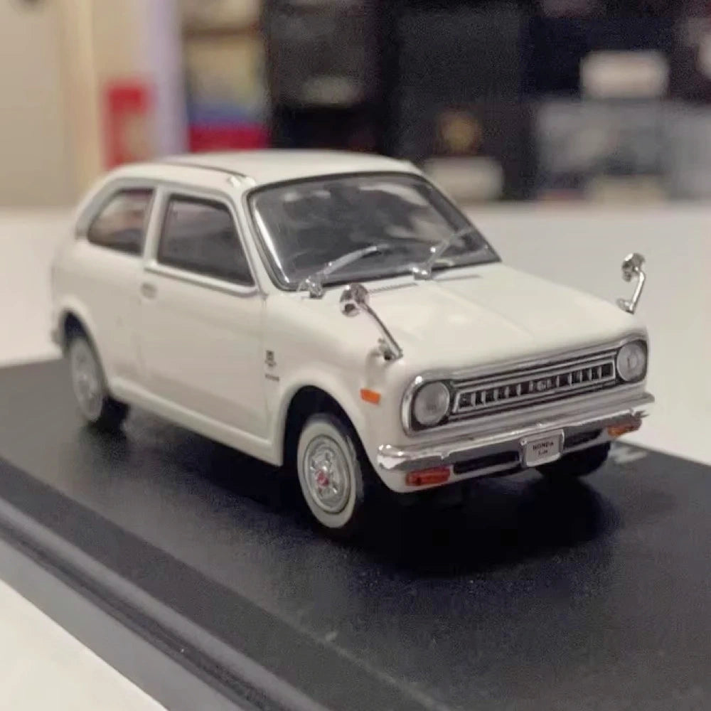 [Norev] 1:43 Honda 1972 Life White Model Car Die-Cast