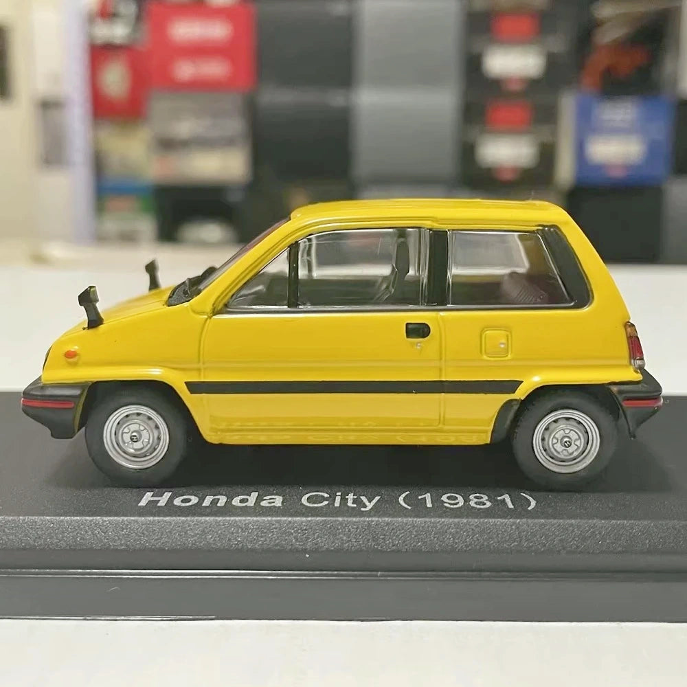 [Norev] 1:43 Honda 1981 City giallo modellino di auto Die-Cast