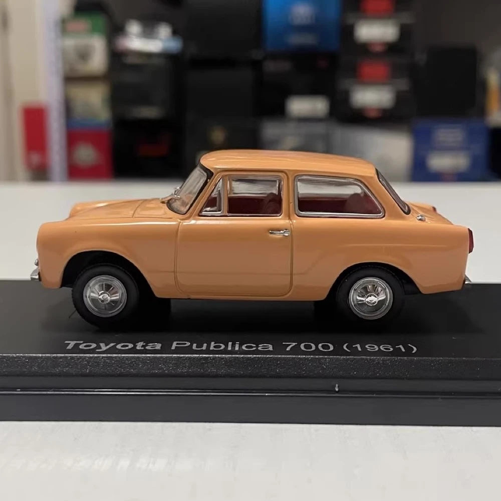 [Norev] 1:43 Toyota 1961 Publica 700 arancione modellino di auto Die-Cast