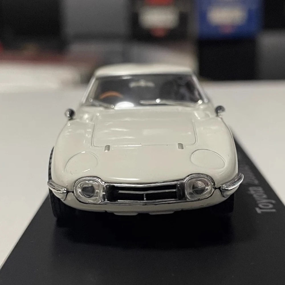 [Norev] 1:43 Toyota 1967 2000GT White Model Car Die-Cast