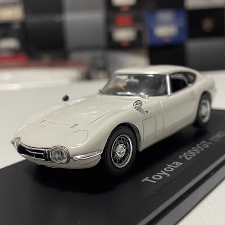 [Norev] 1:43 Toyota 1967 2000GT White Model Car Die-Cast