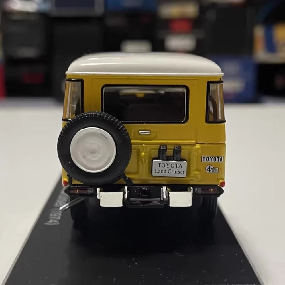 [Norev] 1:43 Toyota 1974 Land Cruiser FJ40 Yellow Model Car Die-Cast