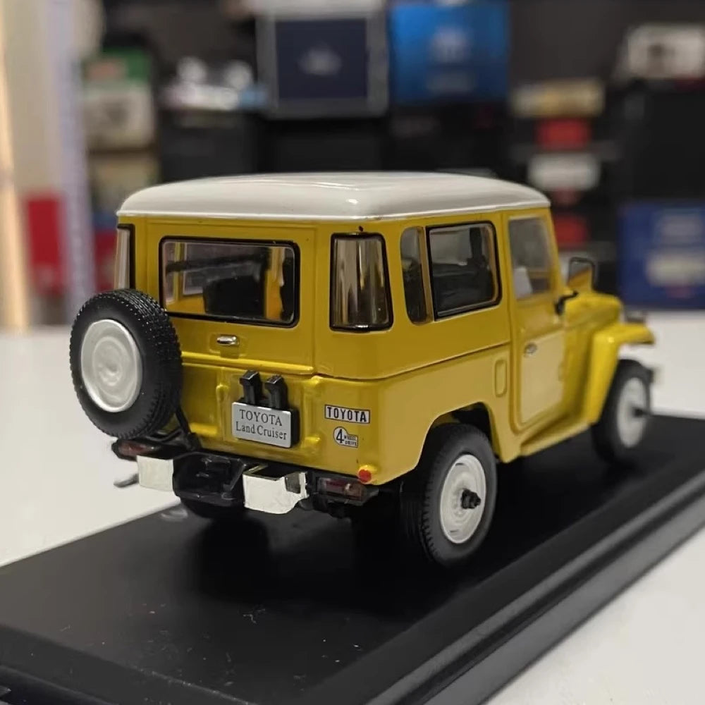 [Norev] 1:43 Toyota 1974 Land Cruiser FJ40 Yellow Model Car Die-Cast