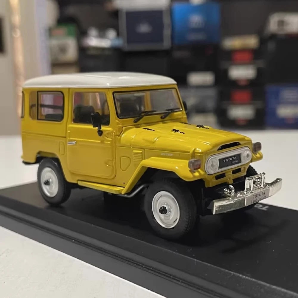 [Norev] 1:43 Toyota 1974 Land Cruiser FJ40 Yellow Model Car Die-Cast