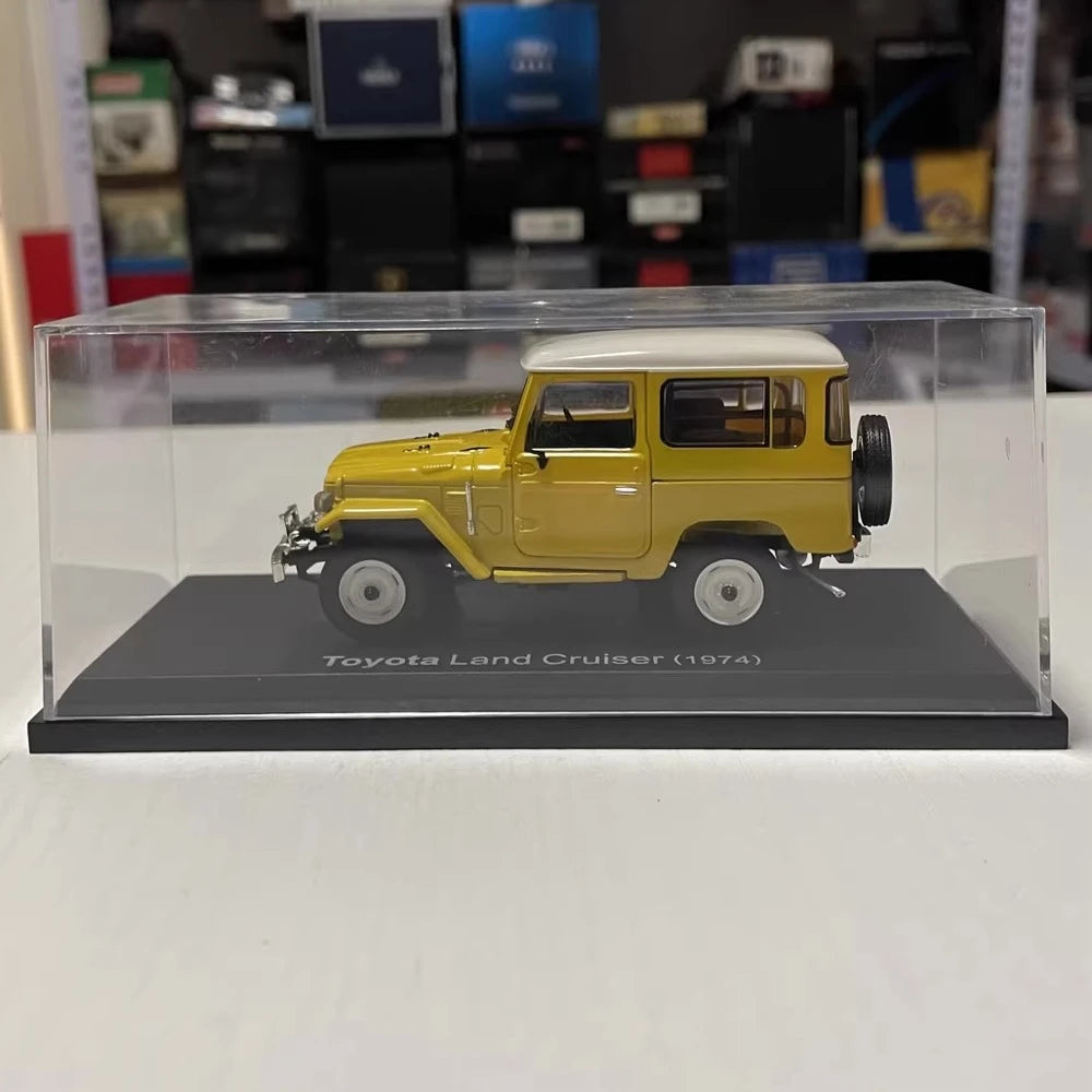[Norev] 1:43 Toyota 1974 Land Cruiser FJ40 Yellow Model Car Die-Cast
