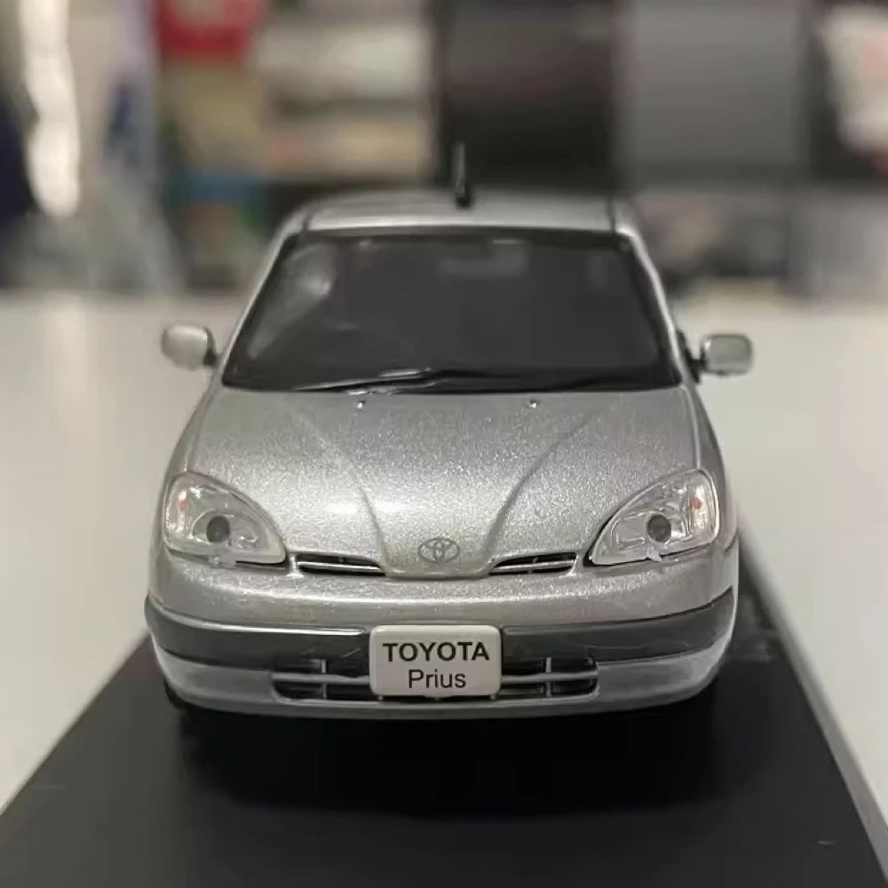 [Norev] 1:43 Toyota 1997 Prius NHW10 Silver Model Car Die-Cast