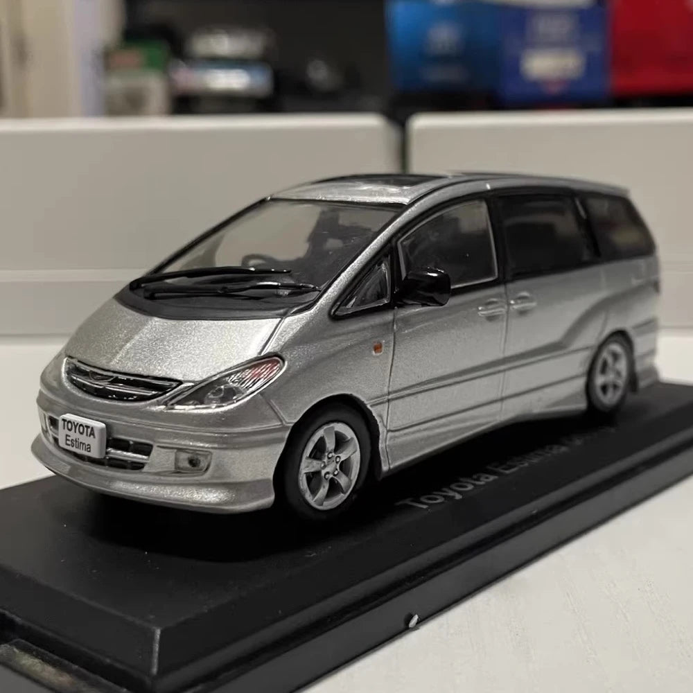 [Norev] 1:43 Toyota 2000 Estima Previa ACR30 Silver Model Car Die-Cast