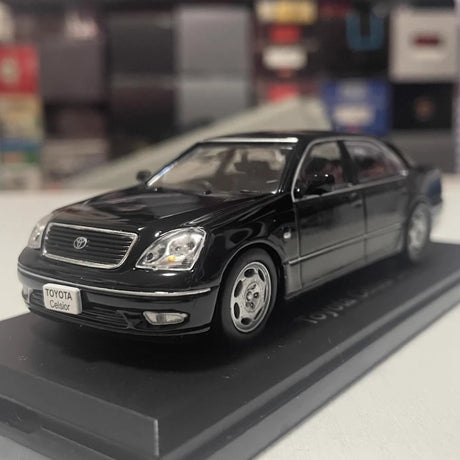 [Norev] 1:43 Toyota 2001 Celsior svart modellbil Die-Cast