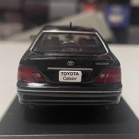 [Norev] 1:43 Toyota 2001 Celsior svart modellbil Die-Cast