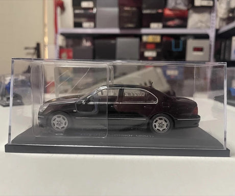 [Norev] 1:43 Toyota 2001 Celsior svart modellbil Die-Cast