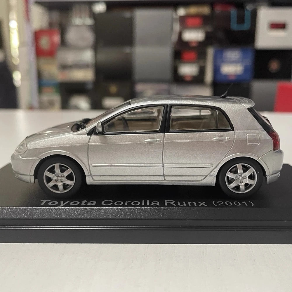 [Norev] 1:43 Toyota 2001 Corolla Runx E120 Silver Model Car Die-Cast