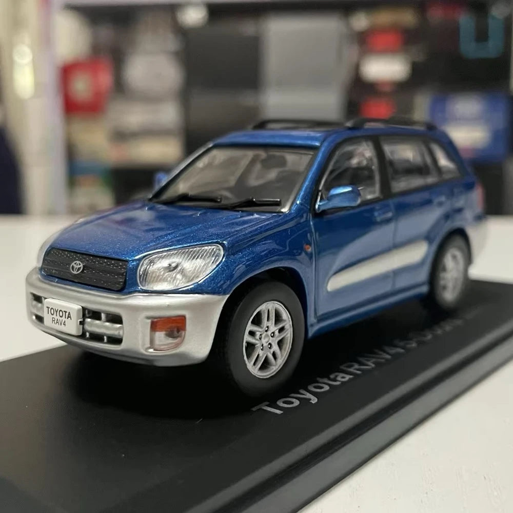 [Norev] 1:43 Toyota 2001 RAV4 Blue Model Car Die-Cast