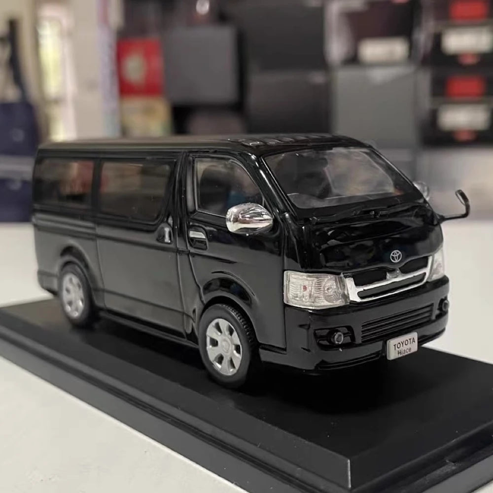 [Norev] 1:43 Toyota 2005 Hiace Van H200 Black Model Car Die-Cast