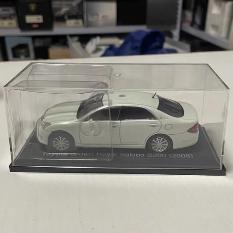 [Norev] 1:43 Toyota 2008 Crown S200 vit modellbil Die-Cast