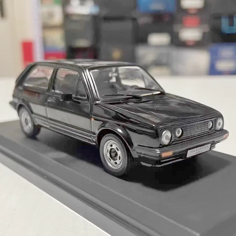 [Norev] 1:43 Volkswagen 1987 Golf Black Model Car Die-Cast