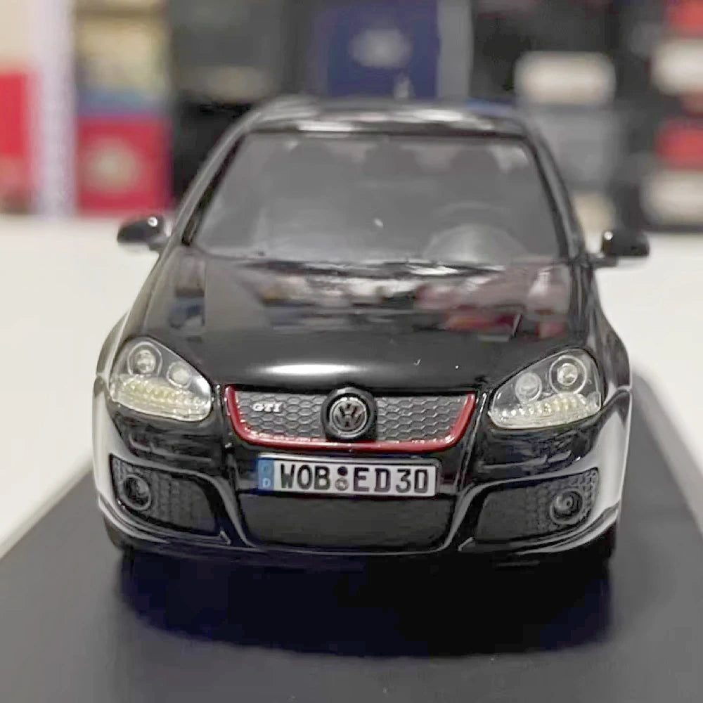 [Norev] 1:43 Volkswagen 2006 Golf V GTI Edition 30 Model Car Die-Cast