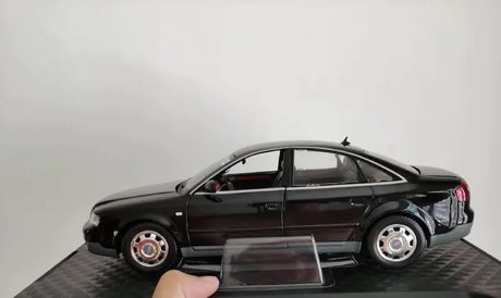 [OEM] 1:18 Audi 2000 A6 C5 Black Model Car Die-Cast