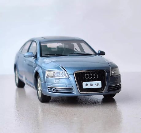 [OEM] 1:18 Audi 2004 A6L C6 Blue Model Car Die-Cast