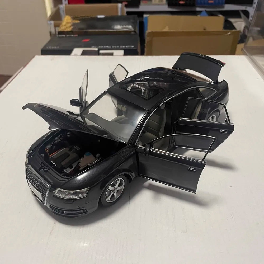 [OEM] 1:18 Audi 2009 A6L C6 nero modellino di auto Die-Cast