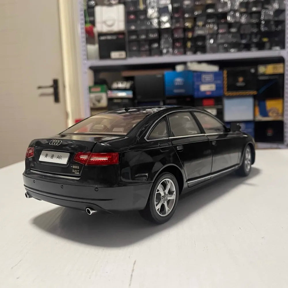 [OEM] 1:18 Audi 2009 A6L C6 nero modellino di auto Die-Cast