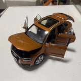 [OEM] 1:18 Audi 2012 Q3 オレンジ モデルカー Die-Cast