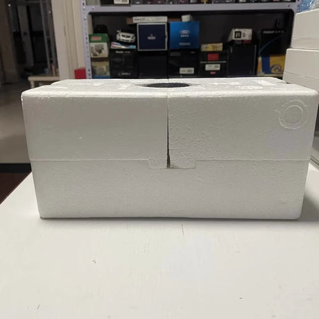 [OEM] 1:18 Audi 2013 A3 Limousine White Model Car Die-Cast