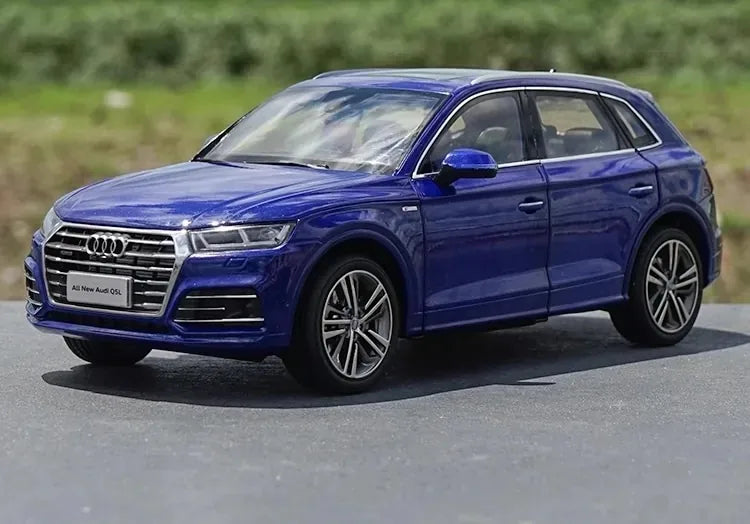 [OEM] 1:18 Audi 2018 Q5L blå modellbil Die-Cast