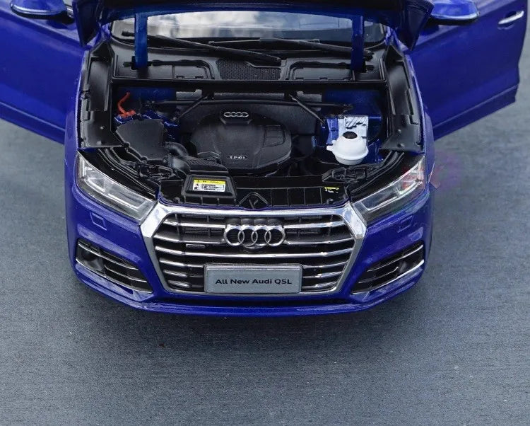 [OEM] 1:18 Audi 2018 Q5L Blue Model Car Die-Cast