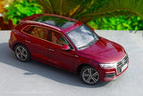 [OEM] 1:18 Audi 2018 Q5L Red Model Car Die-Cast