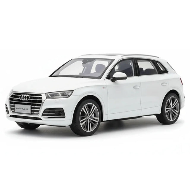 [OEM] 1:18 Audi 2018 Q5L White Model Car Die-Cast