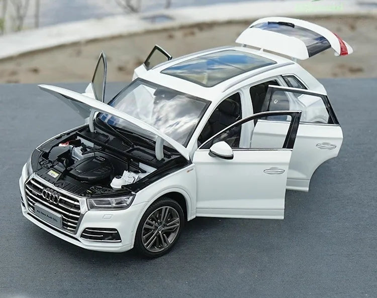 [OEM] 1:18 Audi 2018 Q5L bianco modellino di auto Die-Cast