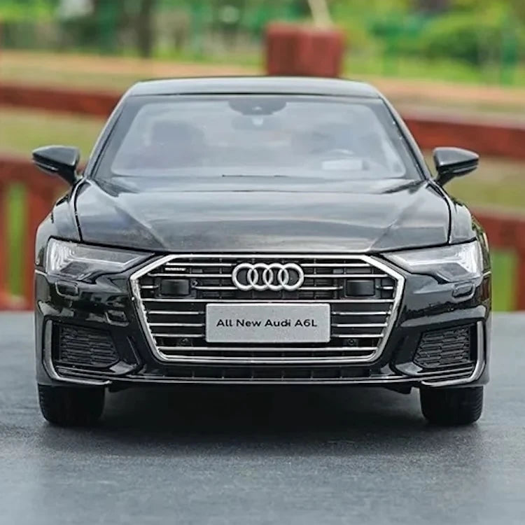 [OEM] 1:18 Audi 2019 A6L nero modellino di auto Die-Cast