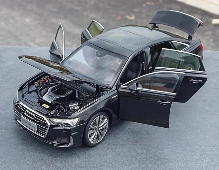 [OEM] 1:18 Audi 2019 A6L Black Model Car Die-Cast