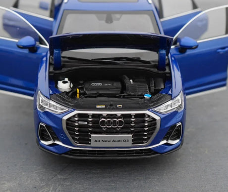[OEM] 1:18 Audi 2019 Q3 Blue Model Car Die-Cast