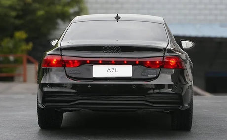[OEM] 1:18 Audi 2021 A7L Black Model Car Die-Cast