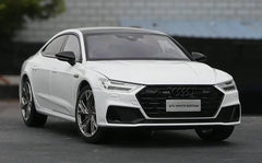 [OEM] 1:18 Audi 2021 A7L White Model Car Die-Cast
