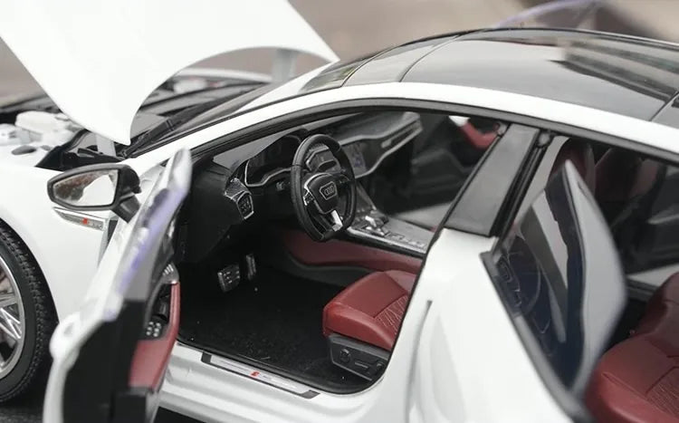 [OEM] 1:18 Audi 2021 A7L White Model Car Die-Cast