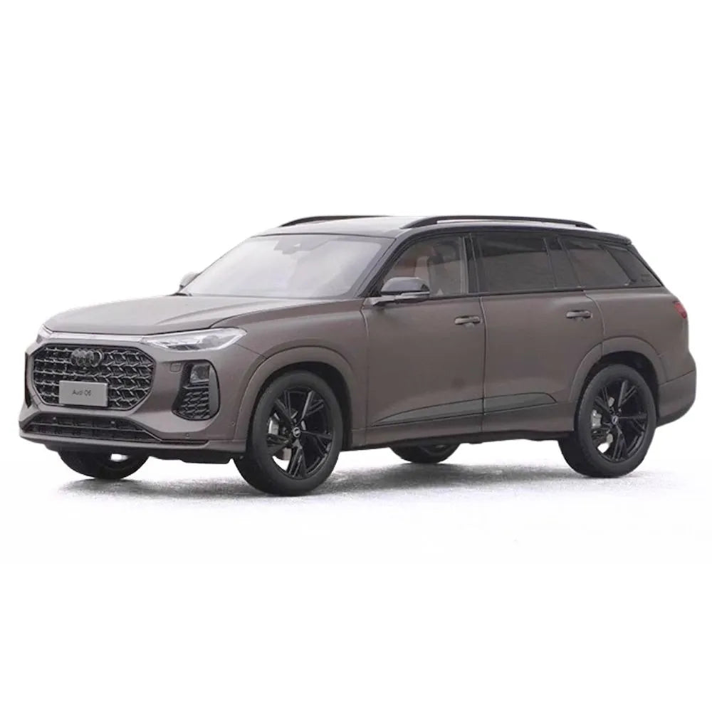 [OEM] 1:18 Audi 2022 Q6 Gray Model Car Die-Cast