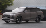[OEM] 1:18 Audi 2022 Q6 グレー モデルカー Die-Cast