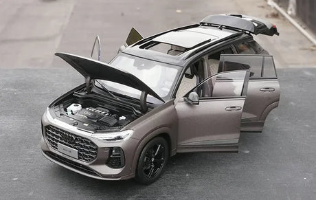 [OEM] 1:18 Audi 2022 Q6 Gray Model Car Die-Cast