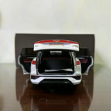 [OEM] 1:18 Audi 2022 Q6 White Model Car Die-Cast