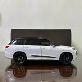 [OEM] 1:18 Audi 2022 Q6 White Model Car Die-Cast