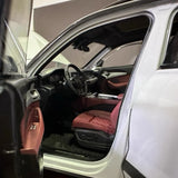 [OEM] 1:18 Audi 2022 Q6 White Model Car Die-Cast