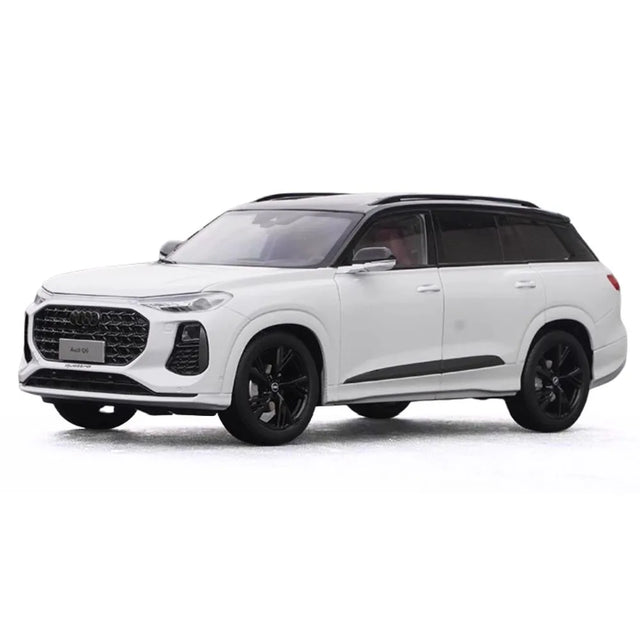[OEM] 1:18 Audi 2022 Q6 White Model Car Die-Cast