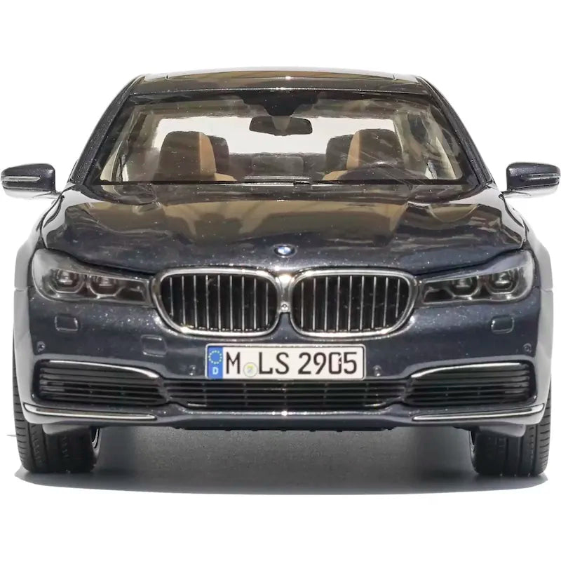 [OEM] 1:18 BMW 2016 G11 740Li Gray Model Car Die-Cast