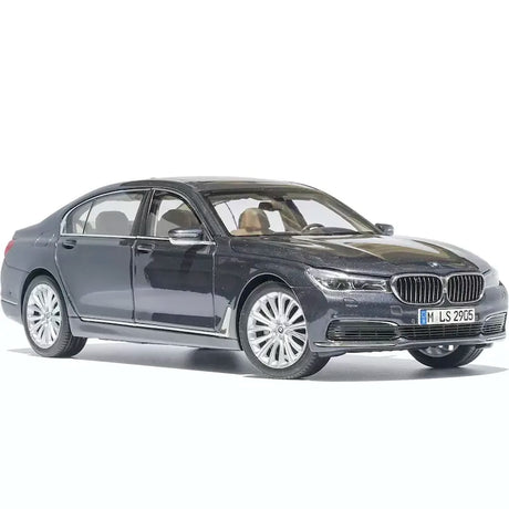 [OEM] 1:18 BMW 2016 G11 740Li Gray Model Car Die-Cast