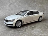 [OEM] 1:18 BMW 2016 G11 740Li wit modelauto Die-Cast