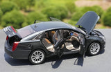[OEM] 1:18 Cadillac 2013 XTS Gray Model Car Die-Cast