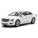 [OEM] 1:18 Cadillac 2013 XTS White Model Car Die-Cast